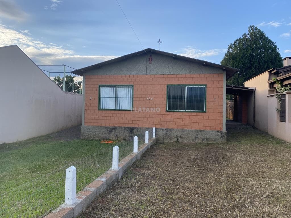CASA COM 1 DORMITÓRIO, 1 VAGA À LOCAÇÃO - Imagem 1