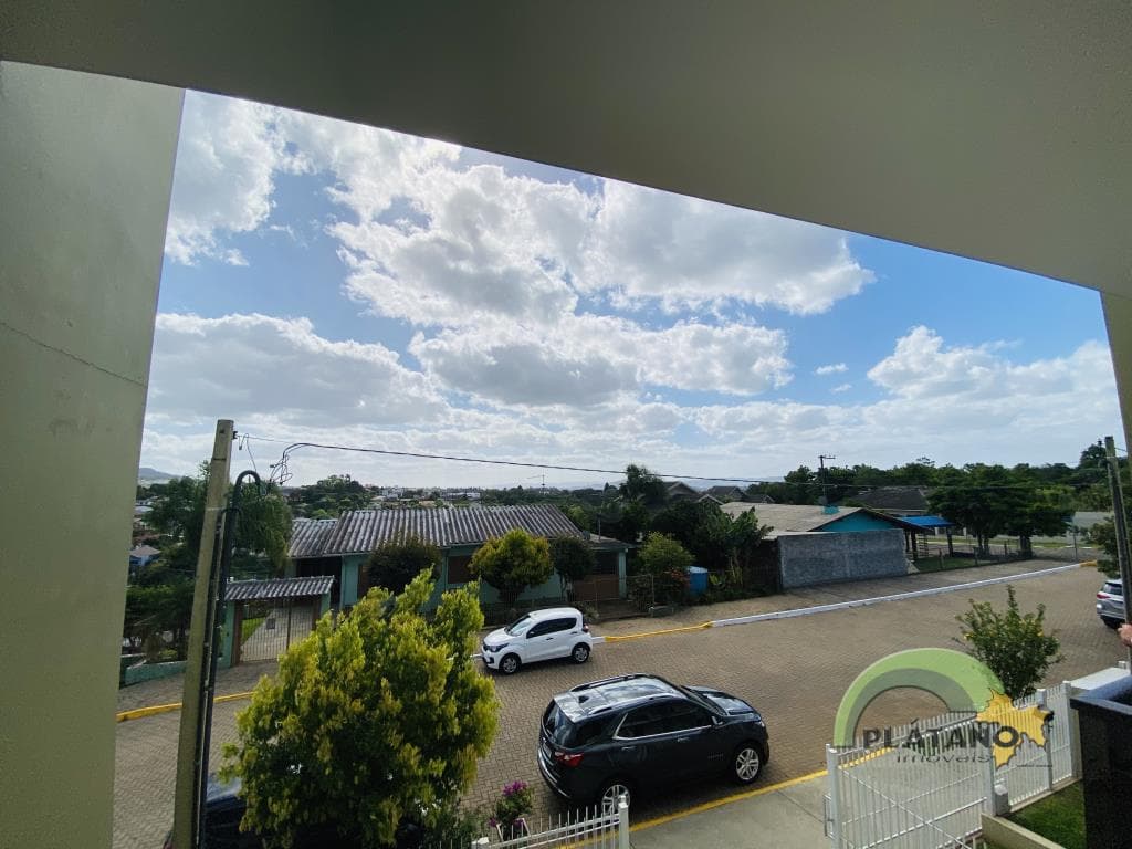 CASA COM 3 DORMITÓRIOS (1 SUÍTE), 144M² ÁREA TOTAL À VENDA - Imagem 1