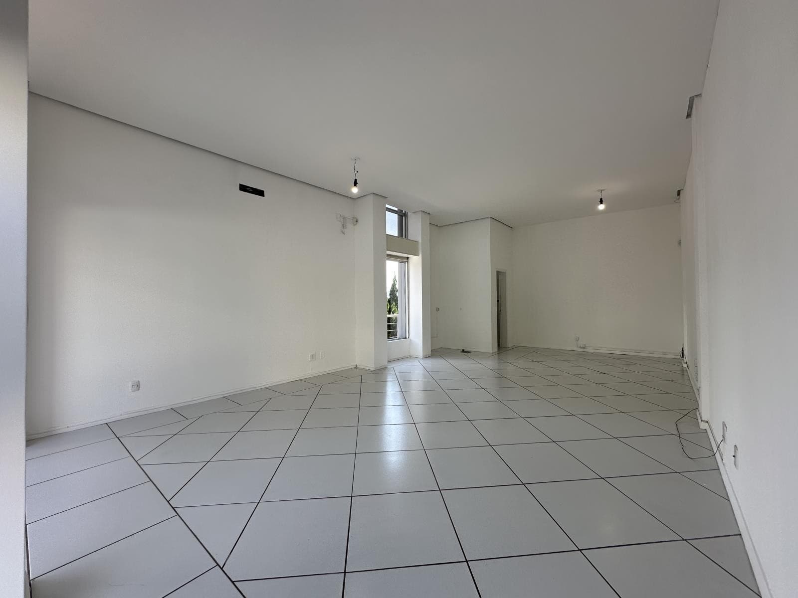 Loja / Sala para Locação no Harmonia em Ivoti - Imagem 4