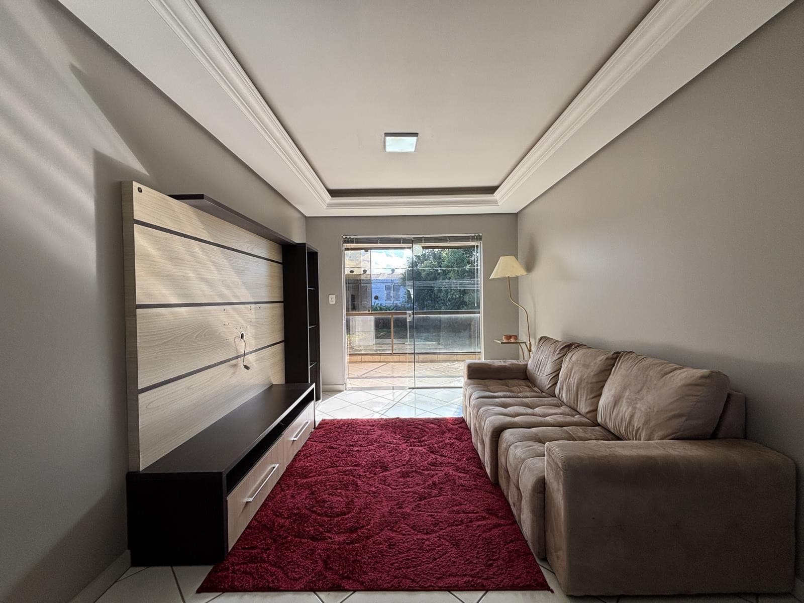 APARTAMENTO COM 2 DORMITÓRIOS, 1 VAGA À LOCAÇÃO - Imagem 2