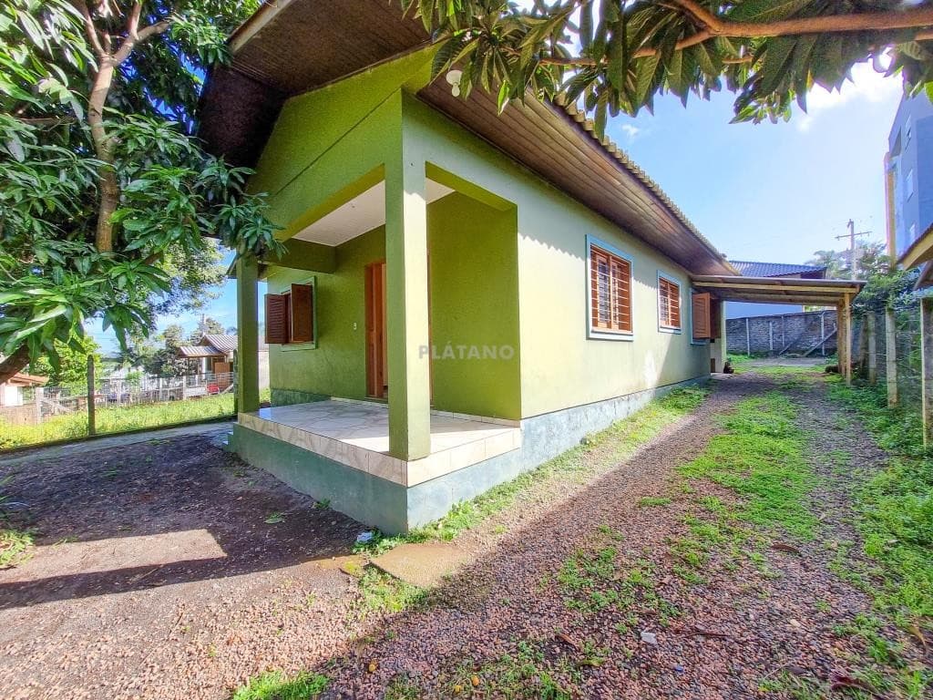 CASA COM 3 DORMITÓRIOS, 1 VAGA À LOCAÇÃO - Imagem 2