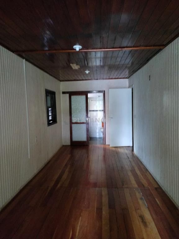 CASA COM 3 DORMITÓRIOS, 1 VAGA, 225M² ÁREA TOTAL À VENDA E LOCAÇÃO - Imagem 4