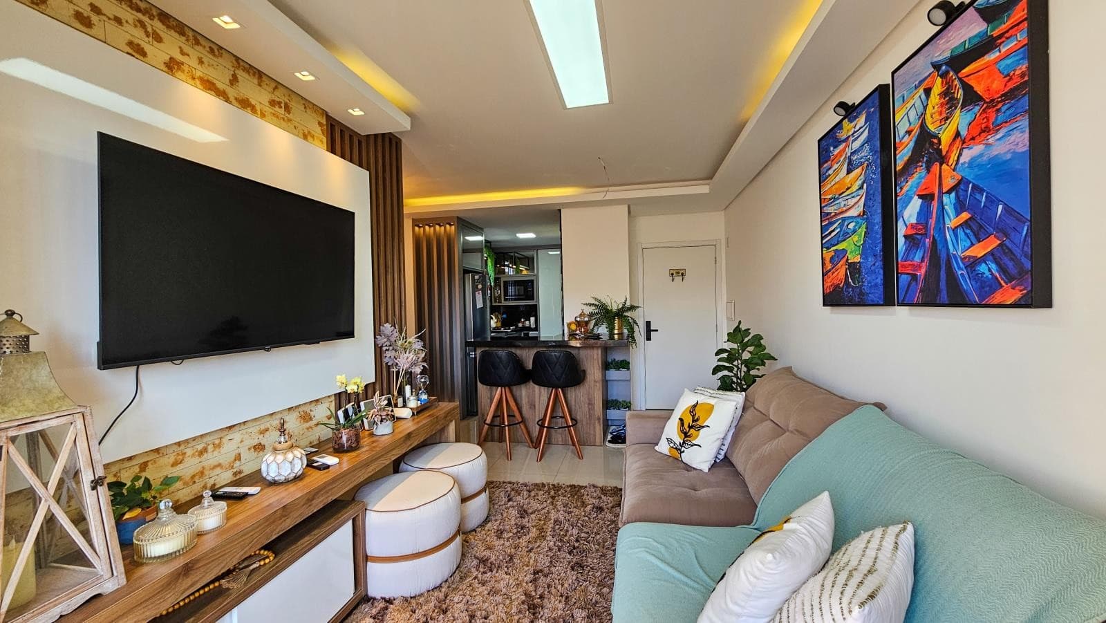 APARTAMENTO COM 2 DORMITÓRIOS (1 SUÍTE), 1 VAGA À VENDA - Imagem 2