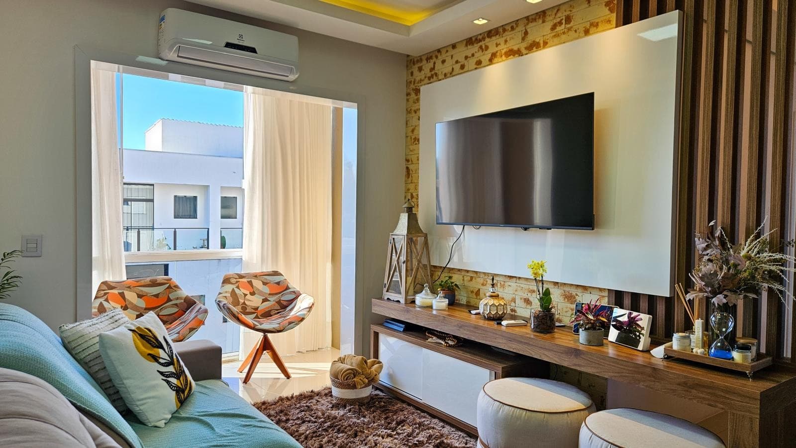 APARTAMENTO COM 2 DORMITÓRIOS (1 SUÍTE), 1 VAGA À VENDA - Imagem 3