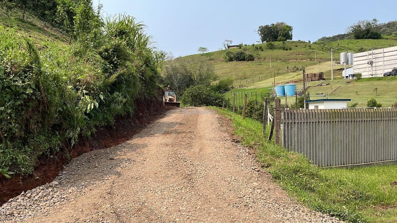 Imóvel no Linha Nova Baixa, Presidente Lucena - Imagem 2