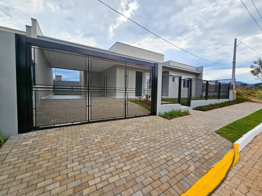 CASA COM 3 DORMITÓRIOS (1 SUÍTE), 2 VAGAS À VENDA - Imagem 3