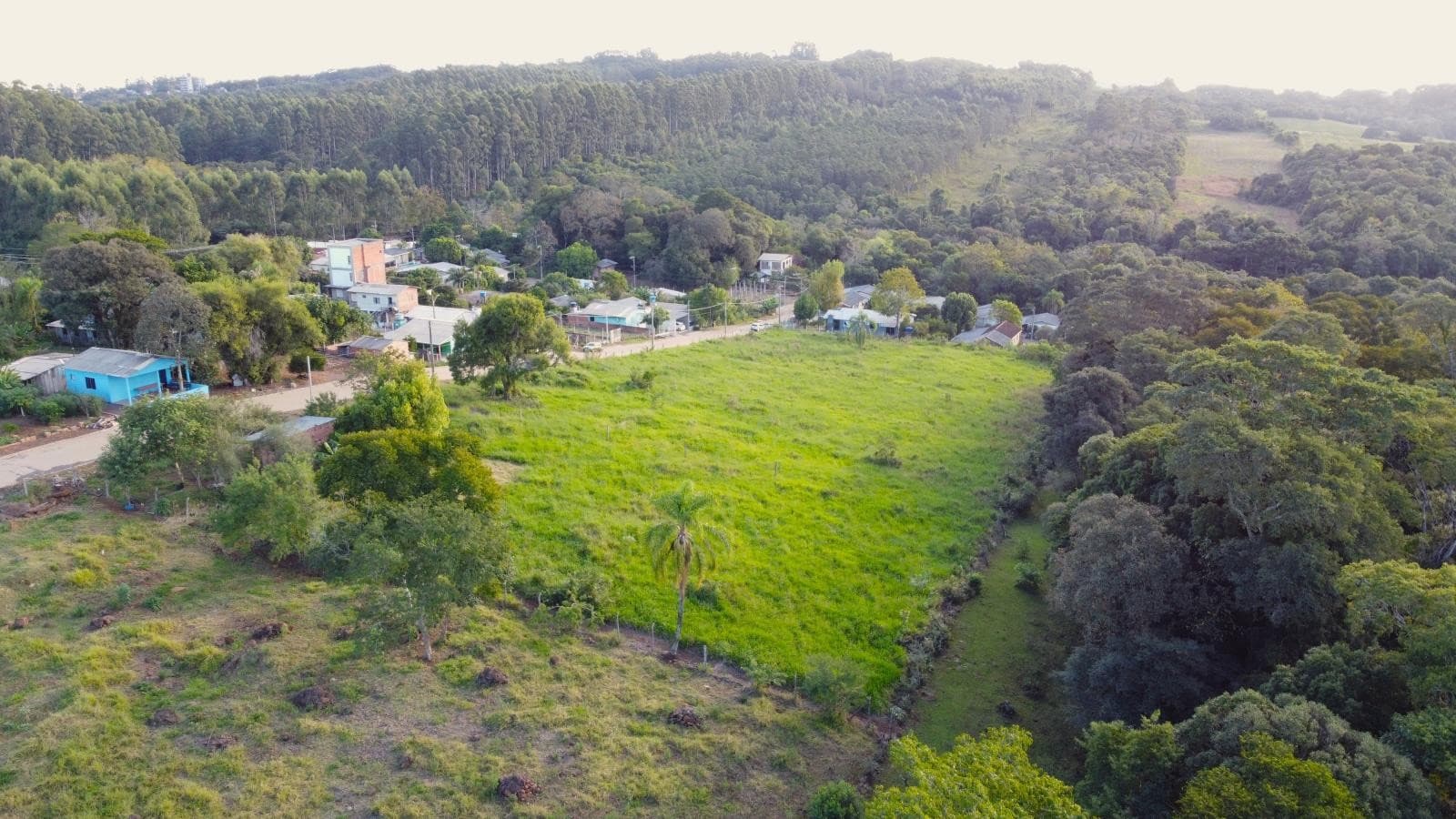TERRENO, 813M² ÁREA TOTAL À VENDA - Imagem 1