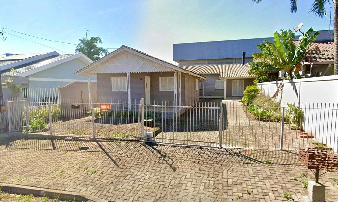 Casa para Venda no Centro em Portão - Imagem 1