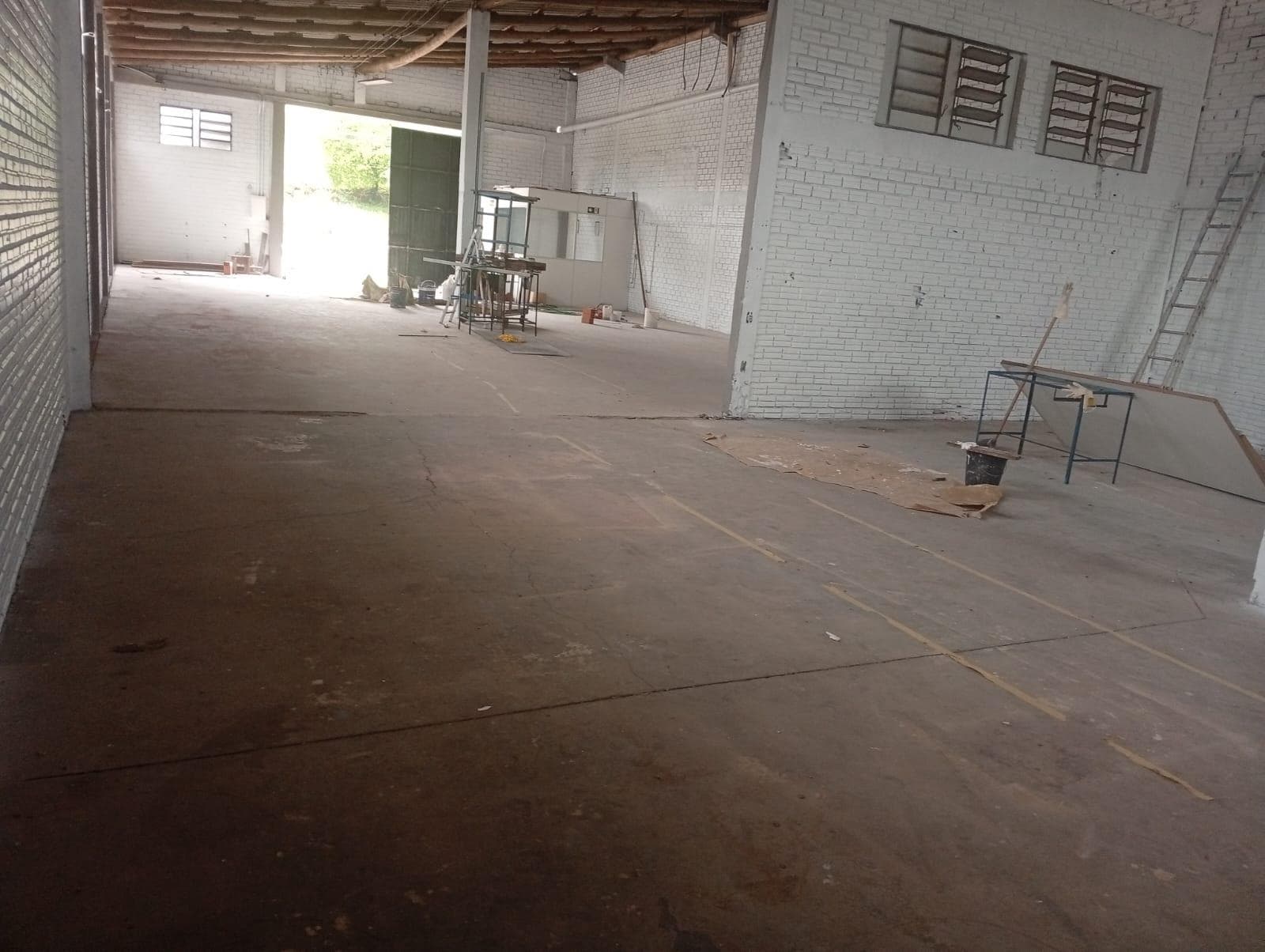 Pavilhão / Prédio para Locação no Centro em Ivoti - Imagem 2