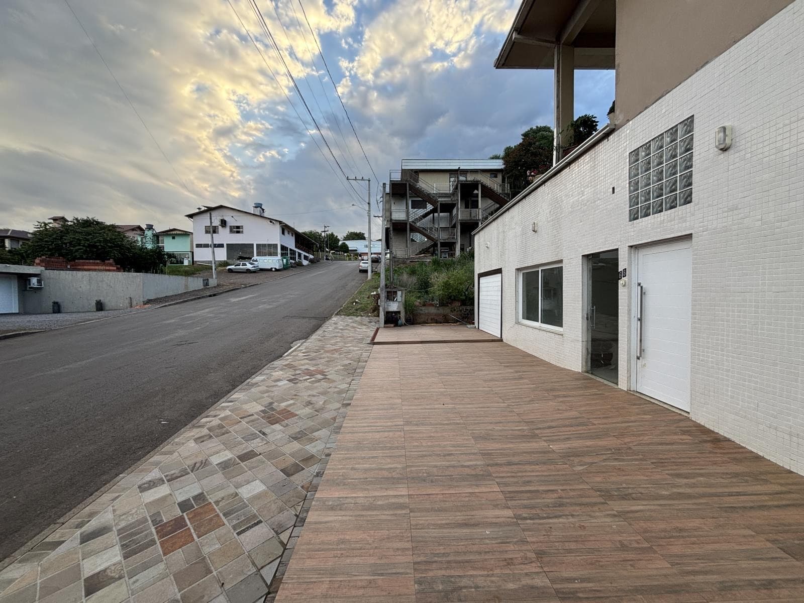 Loja / Sala para Locação no Centro em São José do Hortêncio - Imagem 1