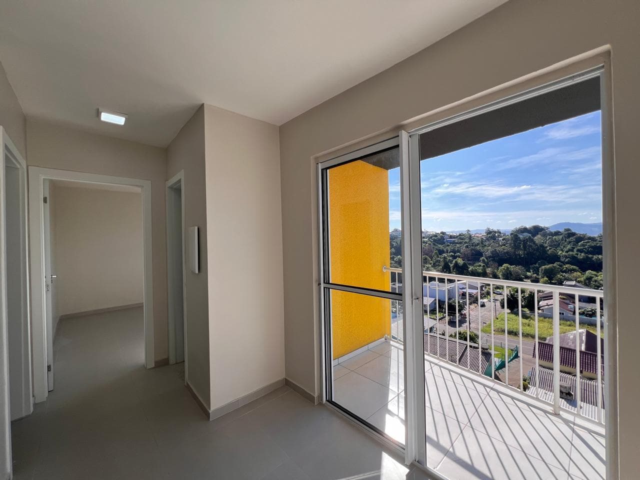 APARTAMENTO COM 2 DORMITÓRIOS, 1 VAGA, 63M² ÁREA TOTAL À LOCAÇÃO - Imagem 4