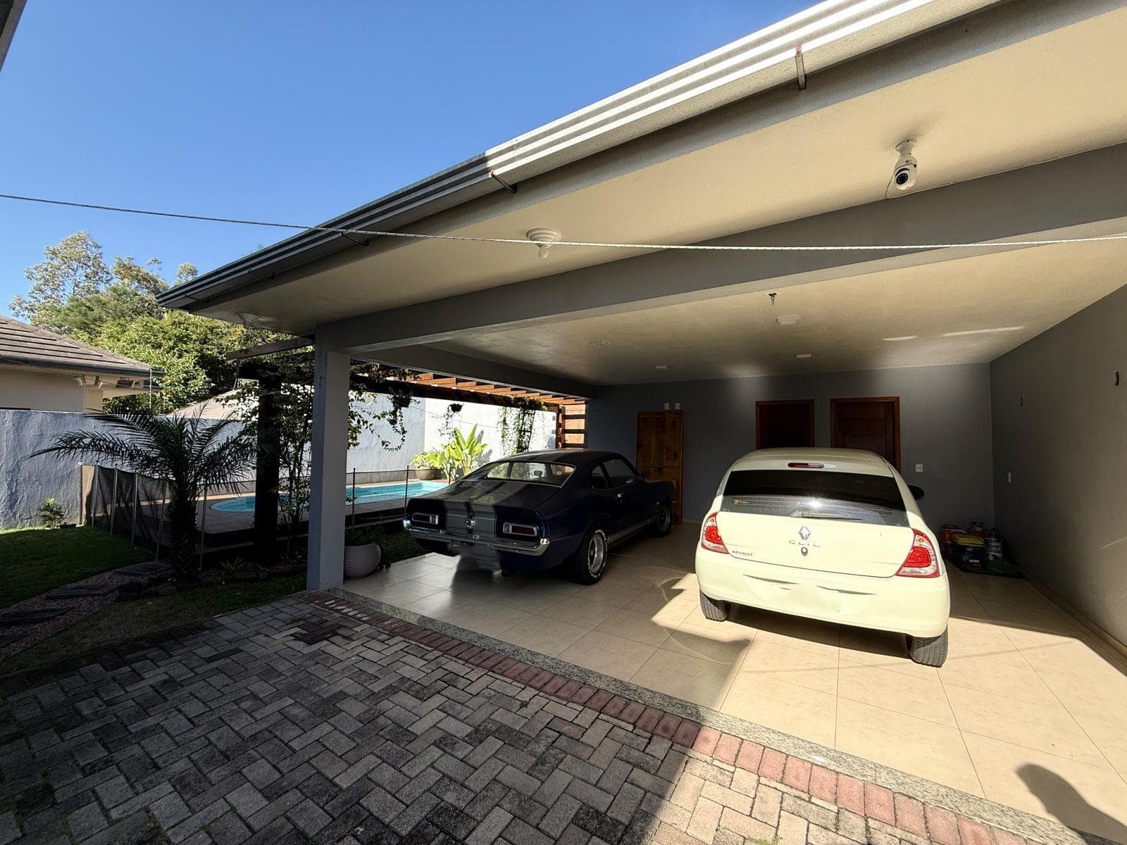 CASA COM 3 DORMITÓRIOS (1 SUÍTE), 2 VAGAS, 376M² ÁREA TOTAL À VENDA - Imagem 5