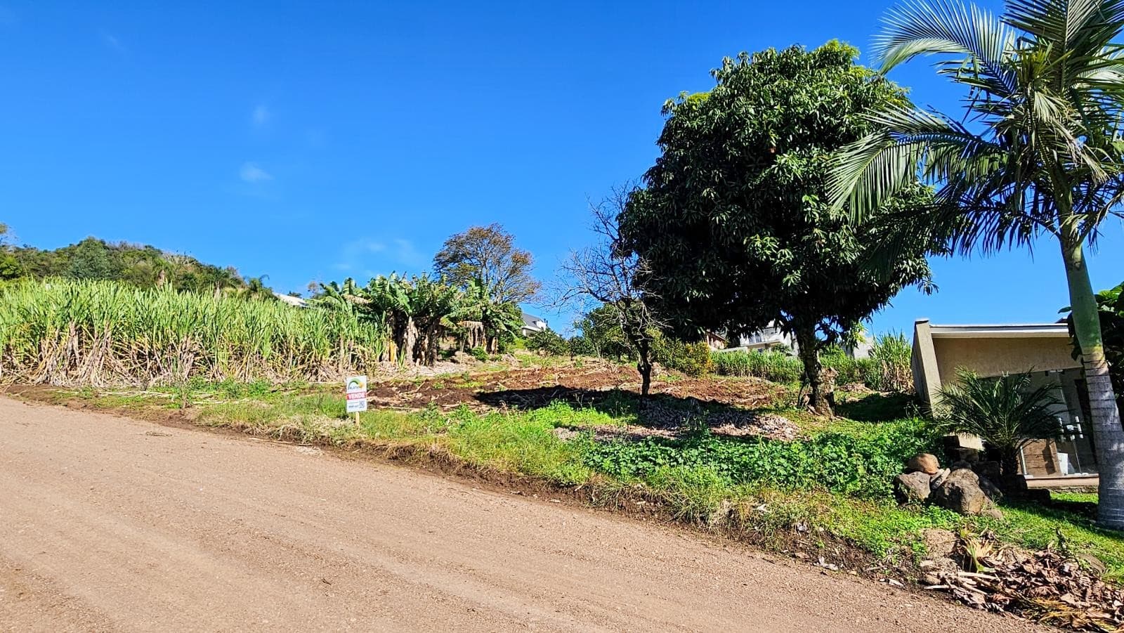 TERRENO, 560M² ÁREA TOTAL À VENDA - Imagem 3