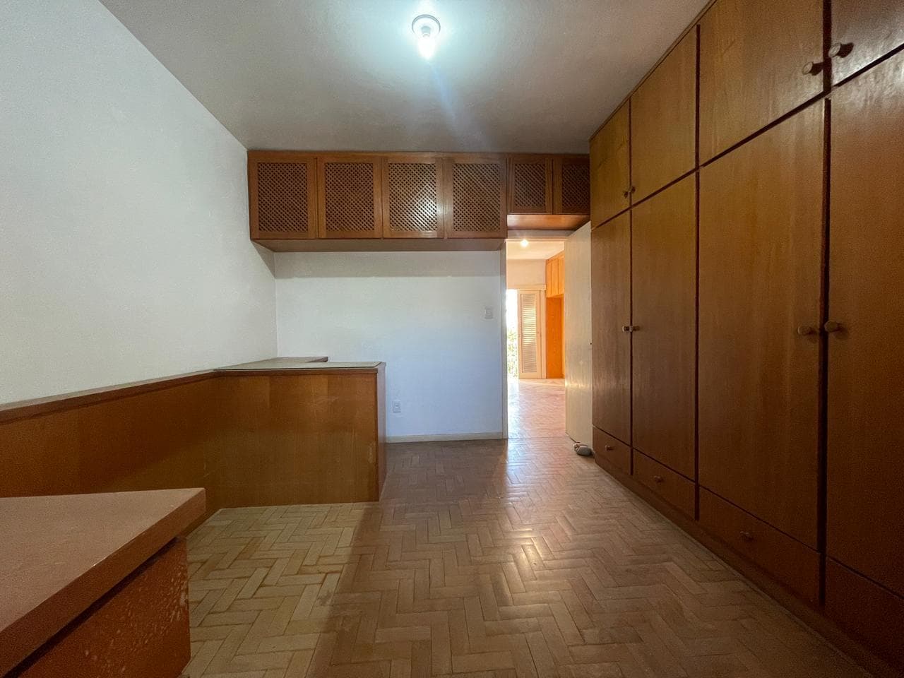 APARTAMENTO COM 2 DORMITÓRIOS, 1 VAGA À LOCAÇÃO - Imagem 5