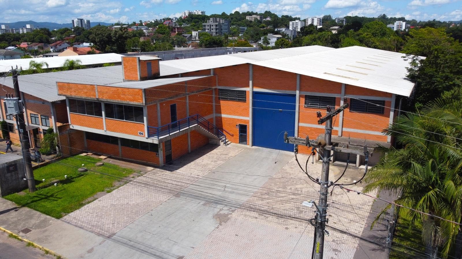 Pavilhão / Prédio para Locação no Jardim Panorâmico em Ivoti - Imagem 2