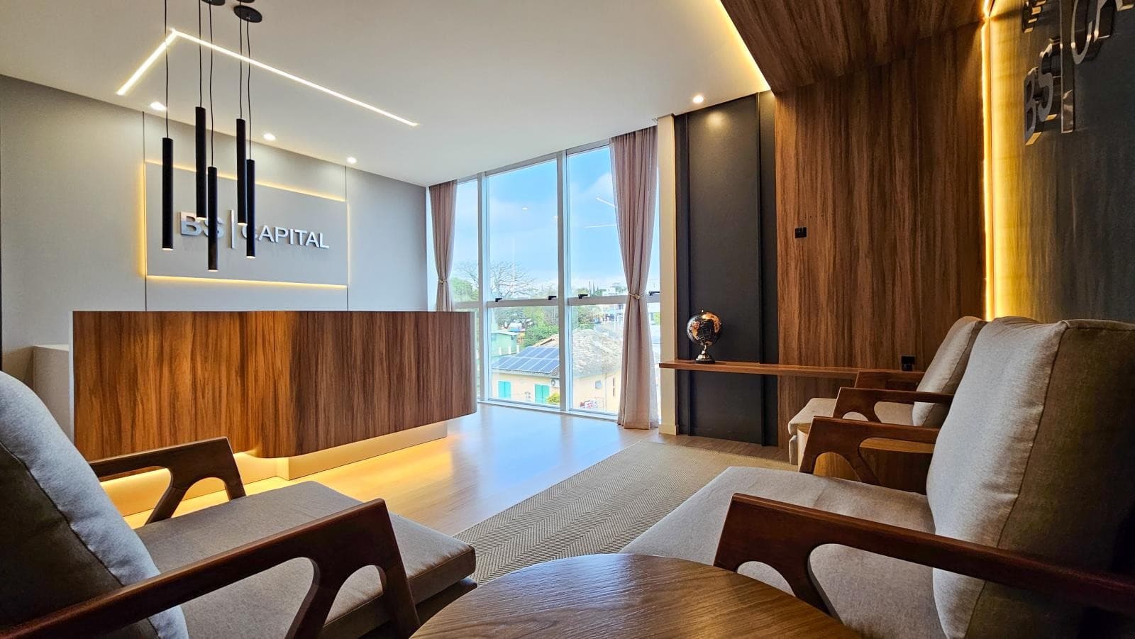 LOJA / SALA, 1 VAGA, 110M² ÁREA TOTAL À VENDA E LOCAÇÃO - Imagem 1